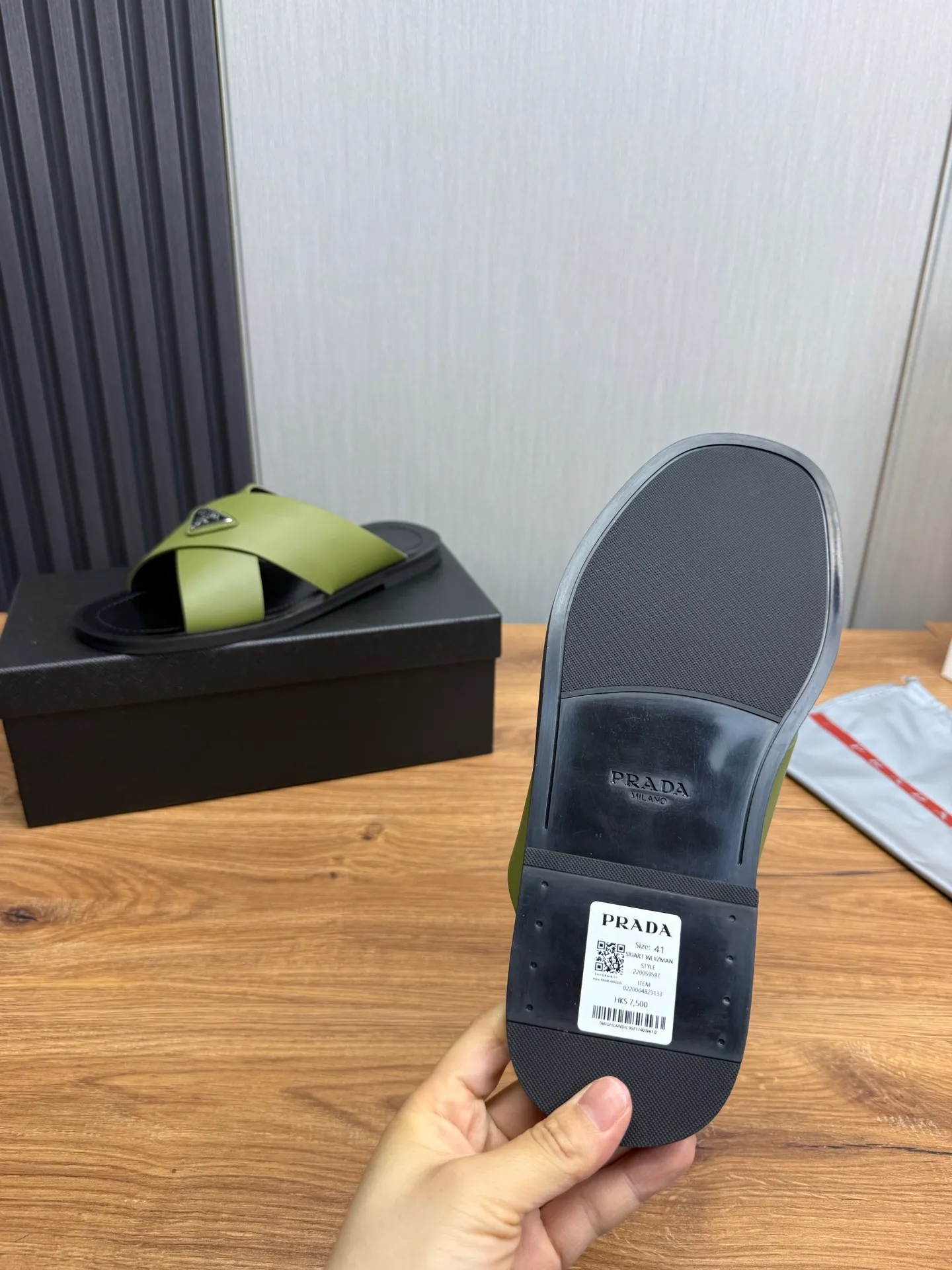 Factory price 340💰 ＰＲＡＤＡPrada - popular men's slippers hot sale 🔥 🩴Official website one to one production 38-45 sizes 45 46 🉑️Customized!
